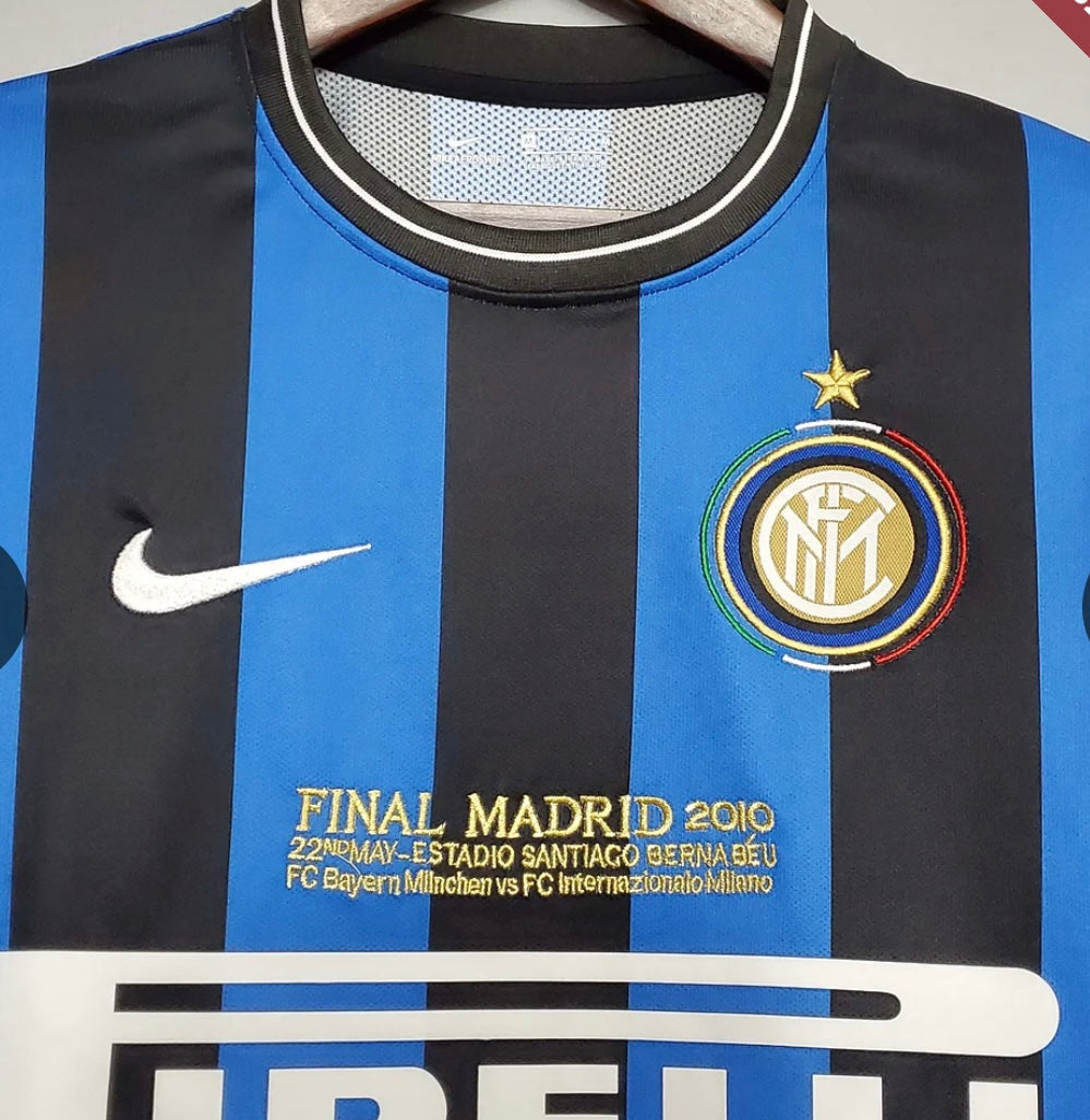 2009/2010 Retro Internazionale Milan Home Football Jersey 1:1