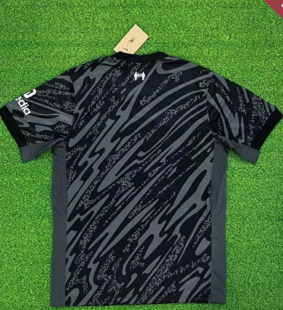 2024/2025 Liverpool Goalkeeper Black Soccer Jersey 1:1